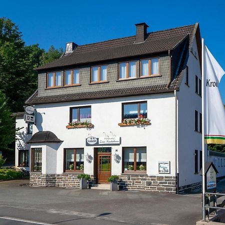 Hotel Zum Lindenbaum Finnentrop Exterior foto